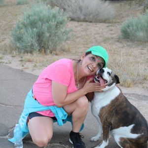 Meet your Posher, Gloria